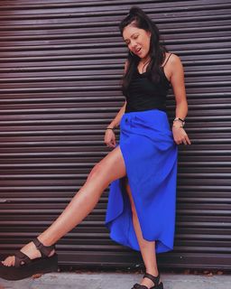 Nikki Limo feet photo thumbnail