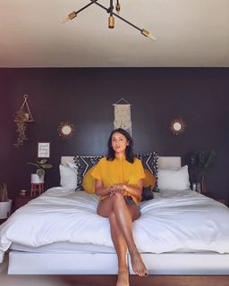 Nikki Limo feet photo thumbnail