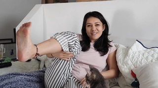 Nikki Limo feet photo thumbnail