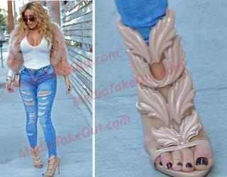 Nikki Mudarris feet photo 10