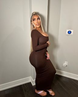 Nikki Mudarris feet photo 6