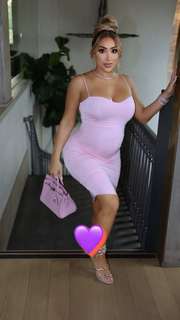 Nikki Mudarris feet photo 2
