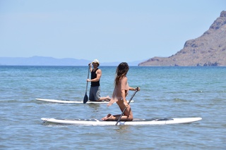 Nikki Reed feet photo thumbnail