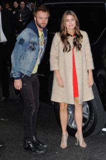 Nikki Reed feet photo thumbnail