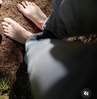 Nikki Reed feet photo 1