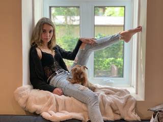 Nikki Roumel feet photo 11