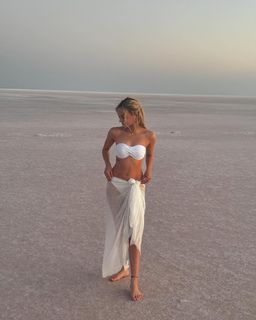 Nikki Roumel feet photo 4