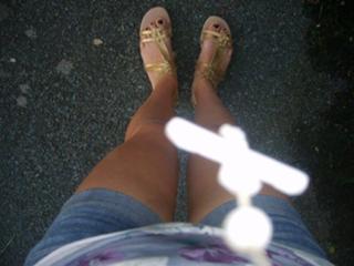 Nikki Runeckles feet photo 3