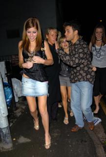 Nikki Sanderson feet photo thumbnail