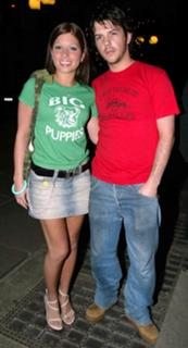 Nikki Sanderson feet photo thumbnail