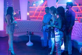 Nikki Sanderson feet photo thumbnail