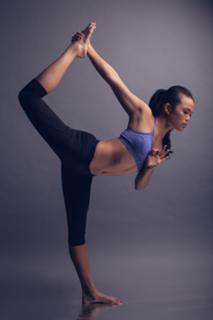Nikki SooHoo feet photo 4