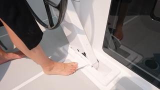 Nikki Wynn feet photo 14