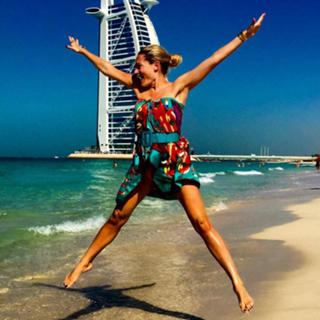 Nikkie Plessen feet photo thumbnail