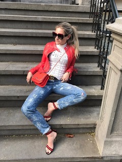 Nikkie Plessen feet photo thumbnail