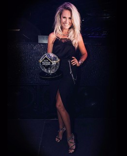 Nikkie Plessen feet photo thumbnail