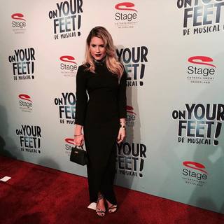 Nikkie Plessen feet photo thumbnail