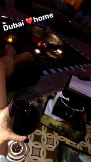 Nikkie Plessen feet photo thumbnail
