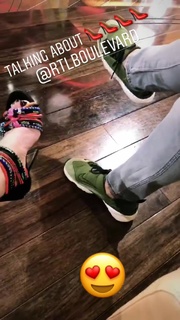 Nikkie Plessen feet photo thumbnail
