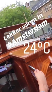 Nikkie Plessen feet photo thumbnail