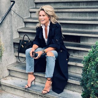 Nikkie Plessen feet photo thumbnail