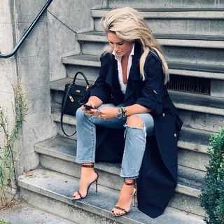 Nikkie Plessen feet photo thumbnail