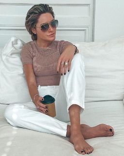 Nikkie Plessen feet photo thumbnail