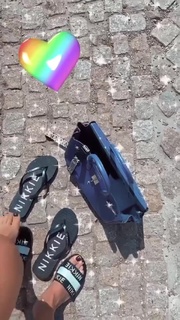 Nikkie Plessen feet photo thumbnail