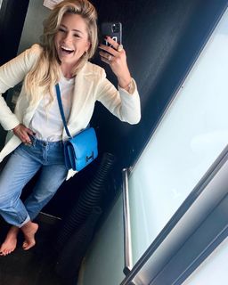Nikkie Plessen feet photo thumbnail
