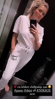 Nikkie Plessen feet photo thumbnail