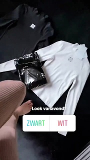 Nikkie Plessen feet photo thumbnail