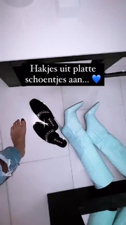 Nikkie Plessen feet photo thumbnail