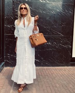 Nikkie Plessen feet photo thumbnail