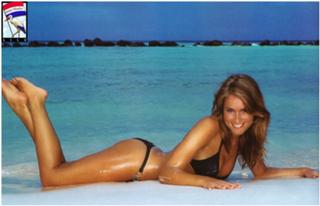 Nikkie Plessen feet photo thumbnail