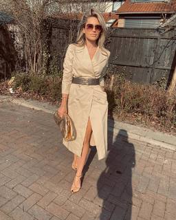 Nikkie Plessen feet photo thumbnail