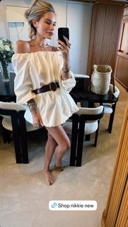 Nikkie Plessen feet photo thumbnail