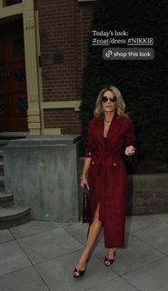 Nikkie Plessen feet photo thumbnail