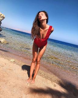 Nikol Svantnerová feet photo 9
