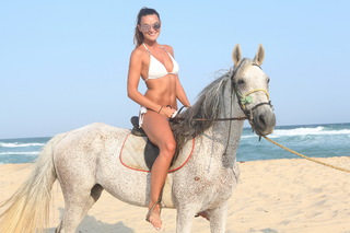 Nikol Svantnerová feet photo 3