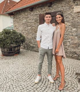 Nikol Svantnerová feet photo 9