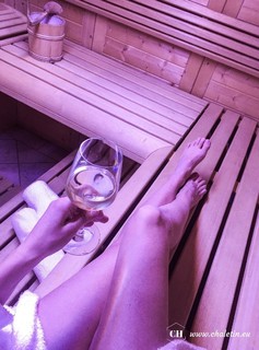 Nikol Svantnerová feet photo 3