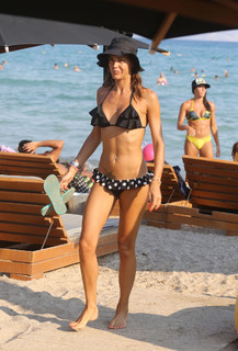 Nikoleta Karra feet photo 7