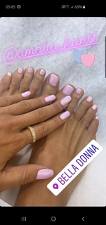Nikoleta Karra feet photo 2