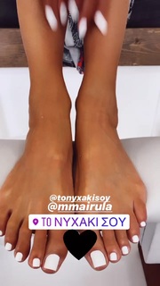 Nikoleta Karra feet photo 15