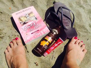 Nikoletta Ralli feet photo thumbnail