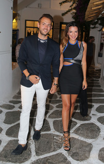 Nikoletta Ralli feet photo thumbnail