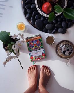 Nikoletta Ralli feet photo thumbnail