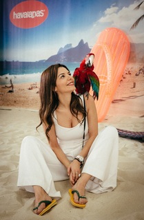 Nikoletta Ralli feet photo thumbnail