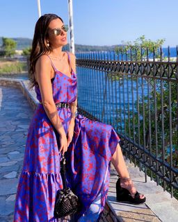 Nikoletta Ralli feet photo thumbnail