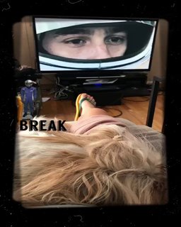 Nikoletta Ralli feet photo thumbnail